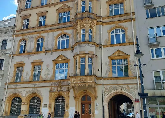 Piotrkowska Off Family Apart